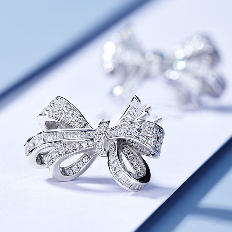 Exquisite Women's 925 Silver Carbon High-Temperament Diamond Bow Earrings
