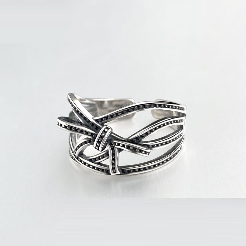 Vintage Minimalist Women's S925 Silver Bends & Hitches Ring