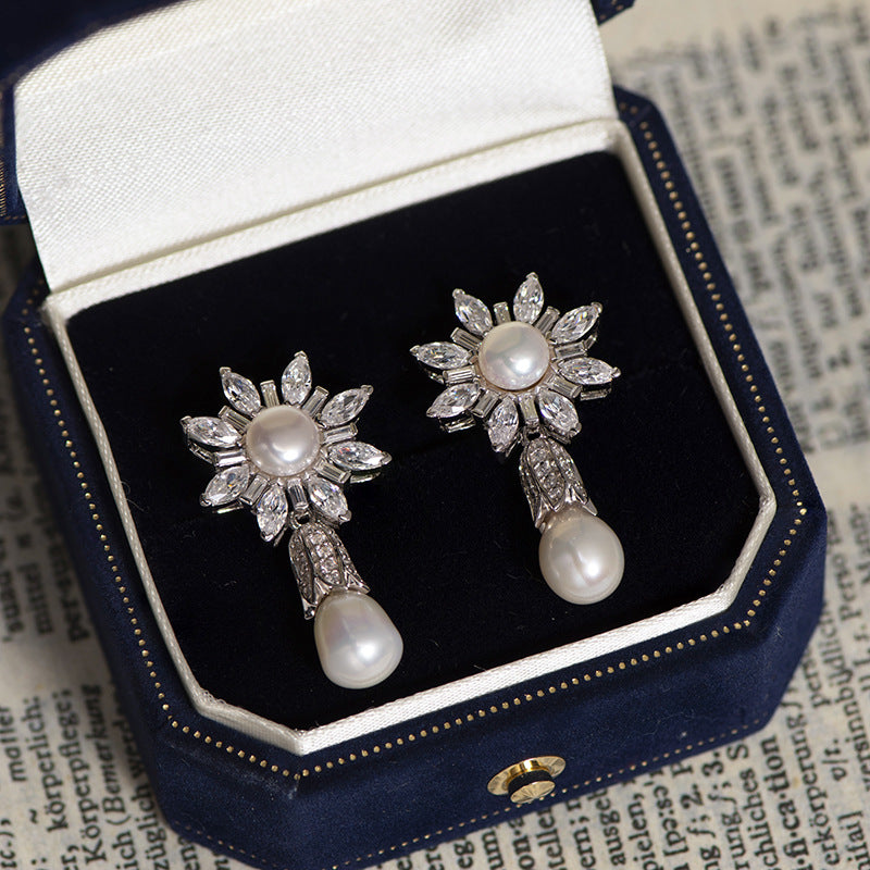 Women's S925 Sterling Silver Sunflower Pearl Stud Earrings
