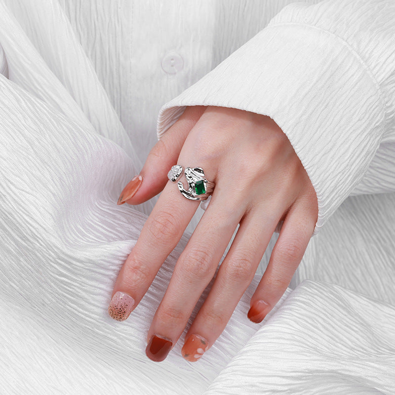 925 Silver Wrinkled Texture Green Zircon Personalized Opening Ring