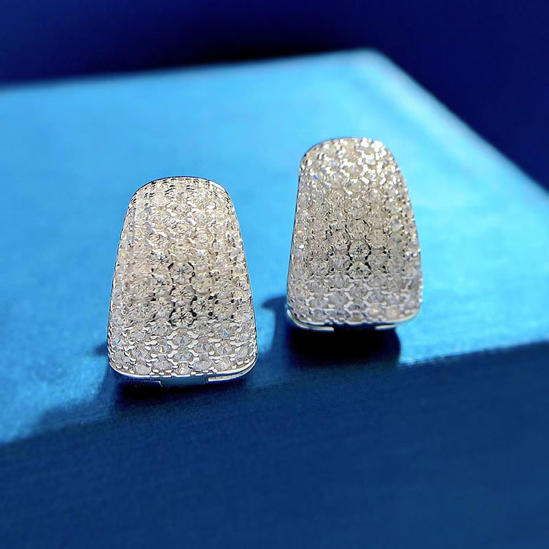 Close-up Zirconia Detail on Sterling Silver Earrings for Women