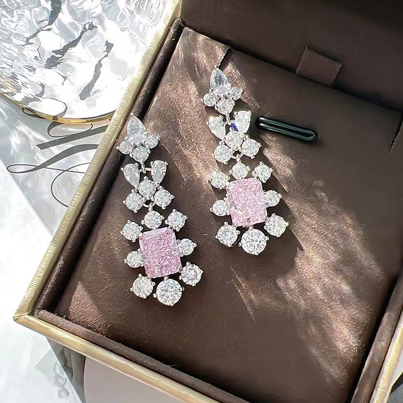 High Carbon Diamond Women's Silver Rectangular Ice Flower Cut Ear Studs