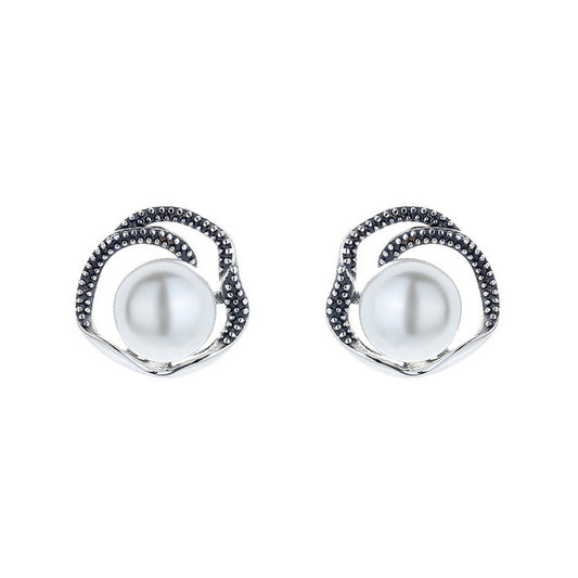 Women's Sterling Silver Vintage Distressed Pearl Stud Earrings